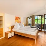Haus Bergspitze * 加爾米施-帕滕基興