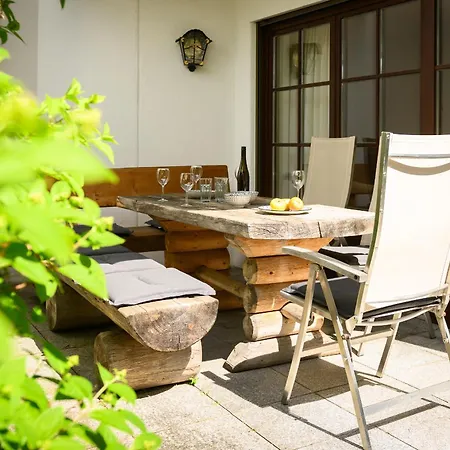 Апартаменти Haus Bergspitze Гарміш-Партенкірхен